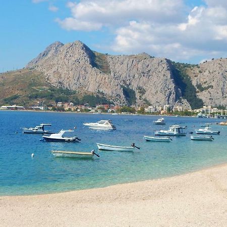 Seafront Apartments Nemira Omis Omiš Exterior foto
